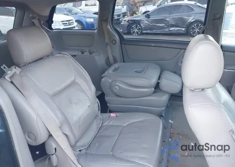 2007 Toyota Sienna Le z USA, uszkodzony, nr VIN 5TDZK23CX7S098139